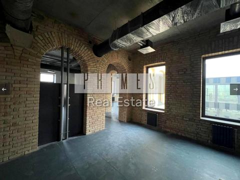 комерційна за адресою Прорізна вул., 8