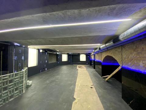 комерційна за адресою Еспланадна вул., 2