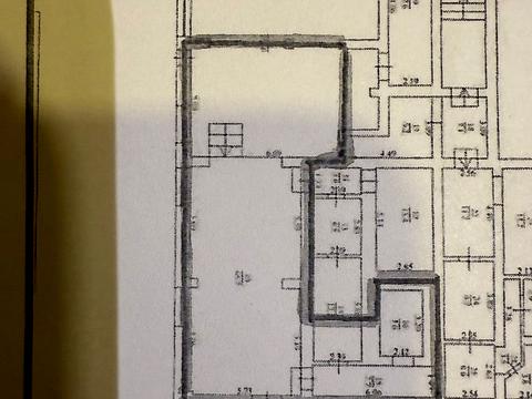 комерційна за адресою Миколи Міхновського бульв. (Дружби народів), 1