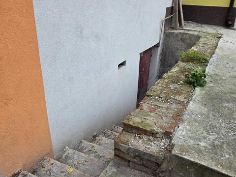 комерційна за адресою Сергія Амброса вул., 96/3