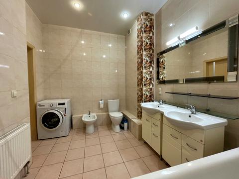 квартира за адресою Лабораторний пров., 6