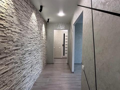 квартира за адресою Наддніпрянський просп. (50 років СРСР), 11