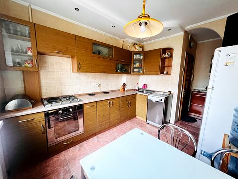 квартира за адресою Свободи просп., 1-а