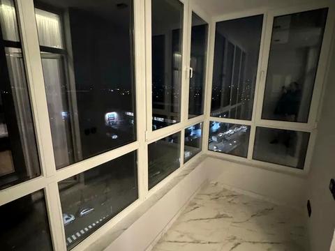 квартира за адресою Київ, Олеся Бердника вул., 1-Д