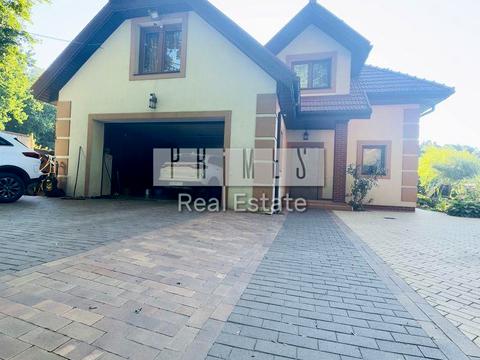 будинок за адресою Волонтерська вул. (Пушкіна)