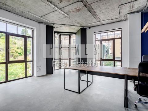 коммерческая по адресу Воздвиженская ул., 51