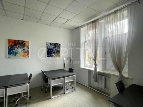 комерційна за адресою Вадима Гетьмана вул., 2