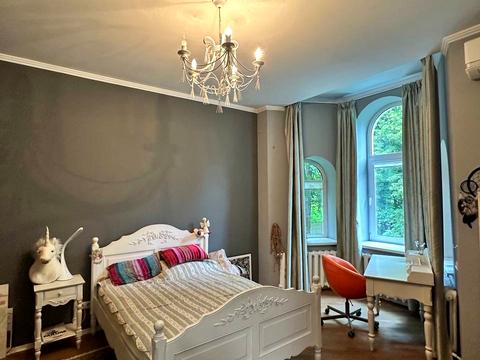 будинок за адресою Дмитра Павличка вул. (Пушкінська), 4