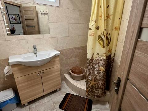 квартира по адресу Дача Ковалевского ул., 71