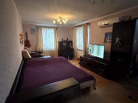 будинок за адресою Харків, Любові Малої просп. (Постишева)