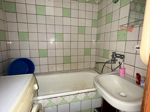 квартира за адресою Героїв України вул., 9