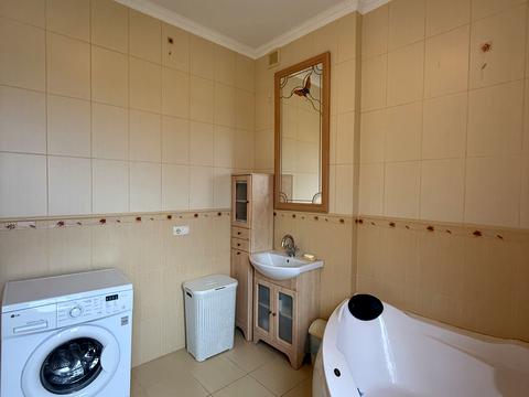 квартира за адресою Незалежності, 9