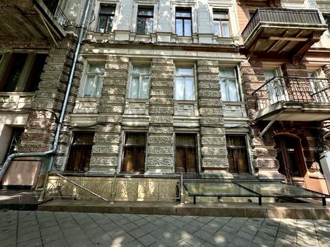 комерційна за адресою Преображенская, 11