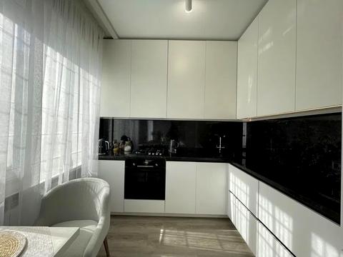 квартира за адресою Олекси Тихого вул. (Виборзька), 40/16