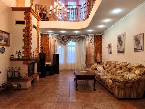 будинок за адресою Виноградна