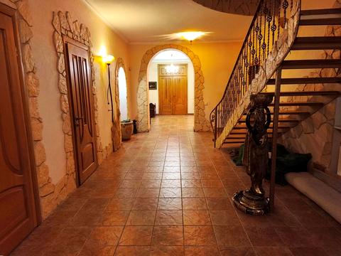 будинок за адресою Виноградна