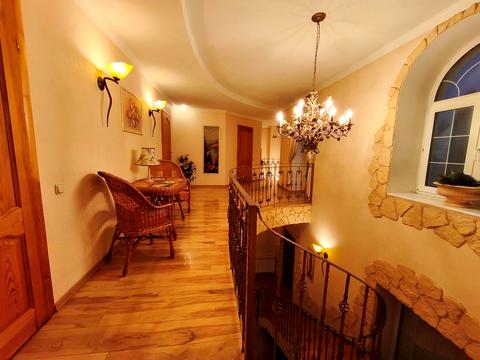 будинок за адресою Виноградна