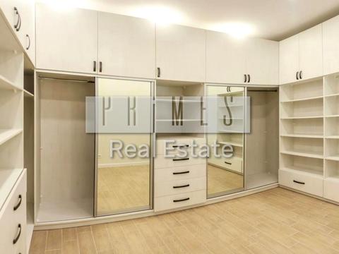 будинок за адресою 12-та лінія вул.