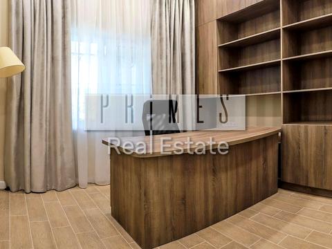 будинок за адресою 12-та лінія вул.