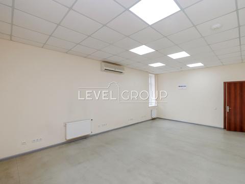 комерційна за адресою Круглоуніверситетська вул., 3-5