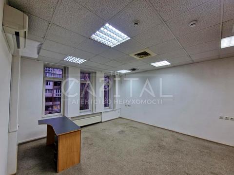 коммерческая по адресу Богдана Хмельницкого ул., 1