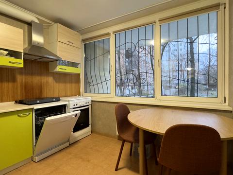 квартира за адресою Верховинна вул., 41