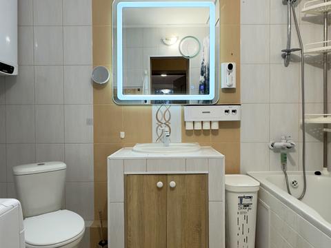 квартира за адресою Верховинна вул., 41