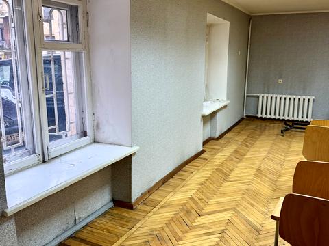 комерційна за адресою Олександра Кониського вул., 48/13