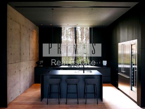 дом по адресу Леоніда Каденюка ул.