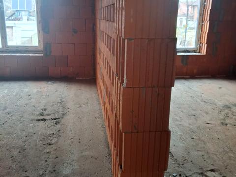 будинок за адресою Українська вул.