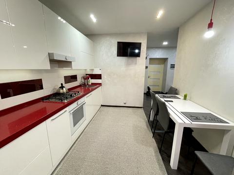 квартира за адресою 6 Слобідська, 81/4