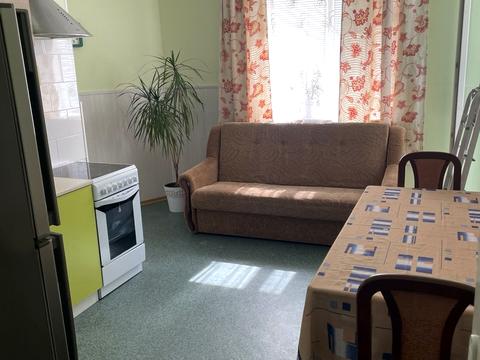 квартира за адресою Левка Лук'яненка вул. (Маршала Тимошенка), 13-А