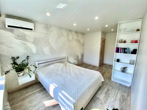 квартира за адресою Леся Курбаса просп., 9