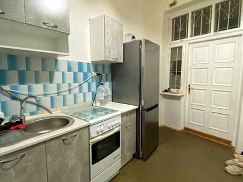 квартира за адресою Шептицьких вул., 17