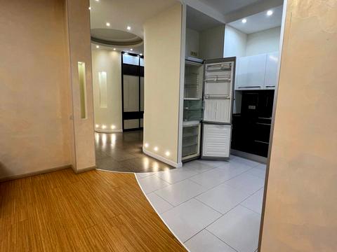 квартира за адресою Володимира Івасюка просп. (Героїв Сталінграду), 4-А