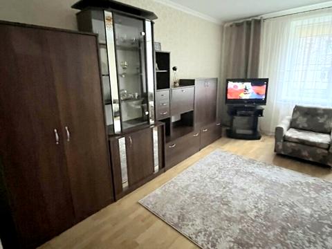 квартира по адресу Довженко ул., 8-Б