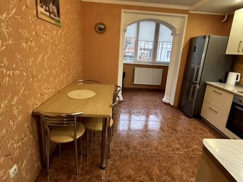 квартира по адресу Довженко ул., 8-Б