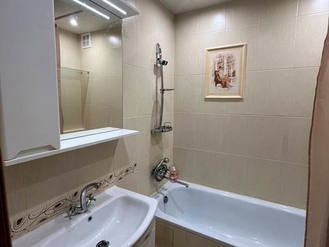 квартира по адресу Довженко ул., 8-Б