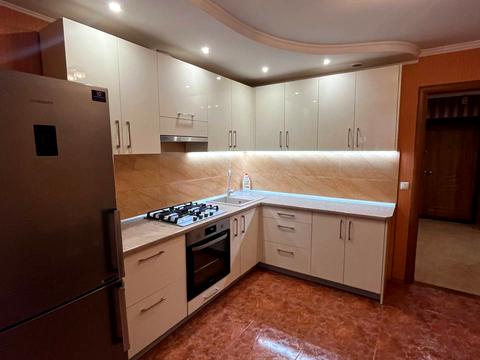 квартира по адресу Довженко ул., 8-Б