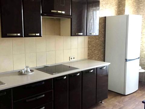 квартира за адресою Сухумська вул., 11