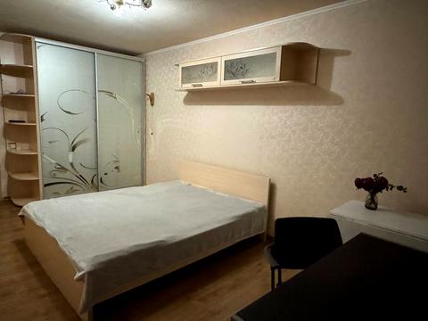 квартира за адресою Ревуцького вул., 40-В