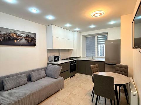 квартира за адресою Набережна Перемоги вул., 44