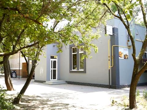 коммерческая по адресу Князя Владимира Великого просп., 70а