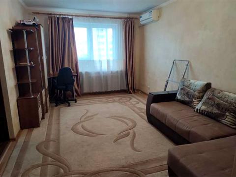 квартира по адресу Николая Лаврухина ул., 8