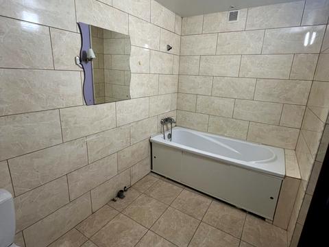 квартира по адресу Будівельників ул., 4