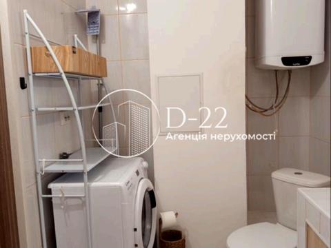 квартира за адресою Верховинна вул., 41