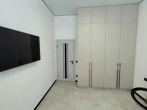 квартира за адресою Залізнична вул., 9Б