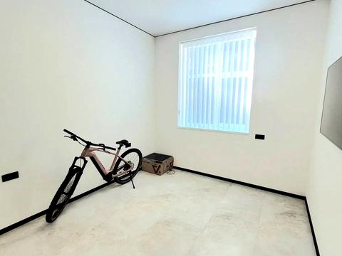 квартира за адресою Залізнична вул., 9Б