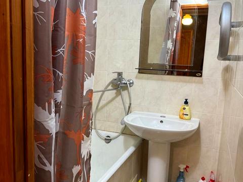 квартира за адресою Князя Романа Мстиславича вул. (Генерала Жмаченка), 12