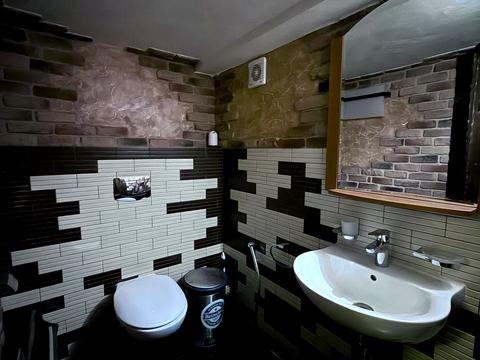 дом по адресу Деснянская ул.